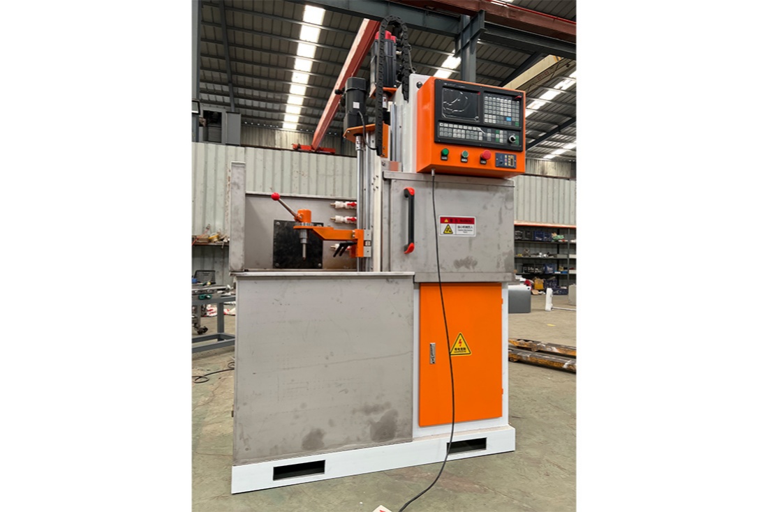 ZRX-1500系列数控淬火机床